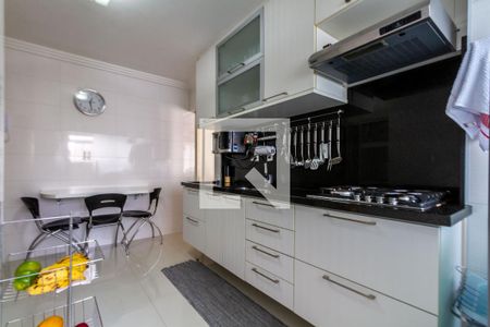 Cozinha de apartamento para alugar com 3 quartos, 113m² em Cidade Monções, São Paulo