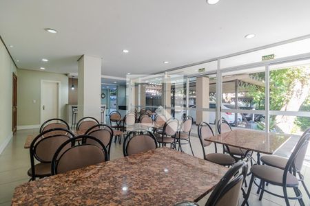 Área comum de apartamento à venda com 3 quartos, 84m² em Azenha, Porto Alegre
