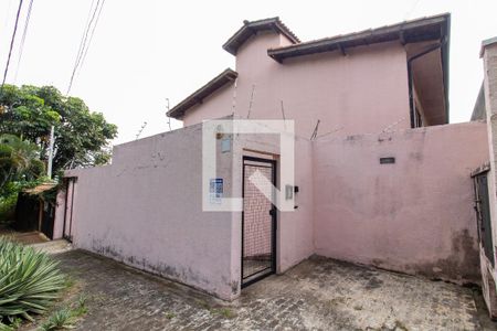 Fachada de casa de condomínio para alugar com 2 quartos, 120m² em Parque das Universidades, Campinas