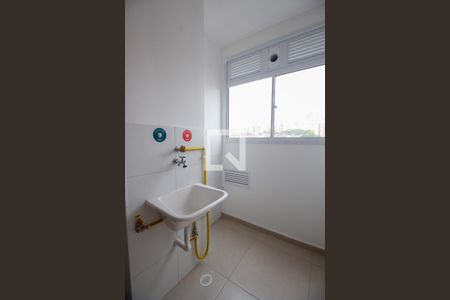 Sala / Cozinha / Área de serviço de apartamento à venda com 2 quartos, 40m² em Jardim Maria Duarte, São Paulo