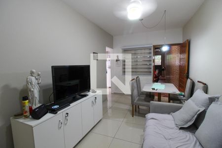 Sala de casa à venda com 3 quartos, 106m² em Conjunto Residencial Butanta, São Paulo