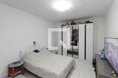 Quarto 02 de casa à venda com 4 quartos, 200m² em Vila Celeste, São Paulo