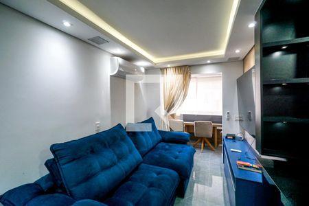 Sala e cozinha de apartamento para alugar com 1 quarto, 57m² em Cidade Mãe do Céu, São Paulo