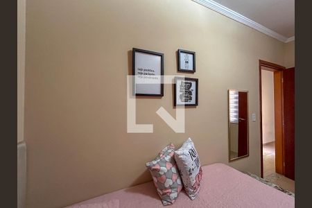 Quarto 2 de casa à venda com 3 quartos, 130m² em Vila Mangalot, São Paulo