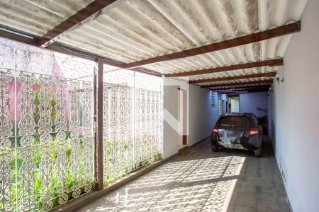 Garagem de casa à venda com 3 quartos, 325m² em Centro, Diadema
