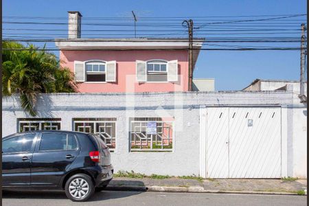 Fachada de casa à venda com 3 quartos, 325m² em Centro, Diadema
