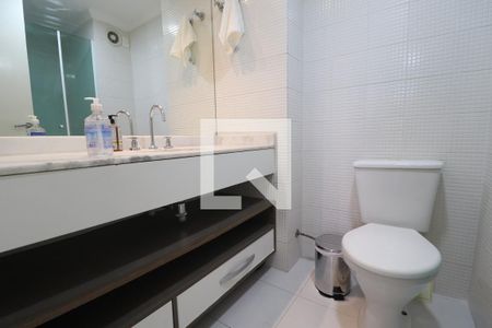 Banheiro 2 de apartamento para alugar com 3 quartos, 72m² em Jardim Monte Libano, Santo André
