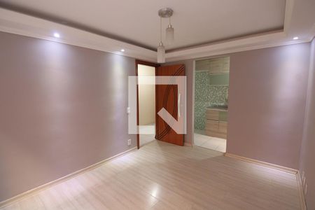 Sala de apartamento para alugar com 2 quartos, 50m² em Cascadura, Rio de Janeiro