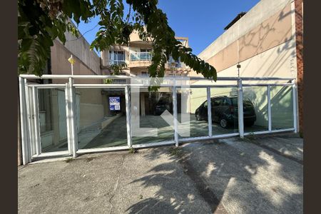 Fachada de apartamento para alugar com 2 quartos, 50m² em Cascadura, Rio de Janeiro