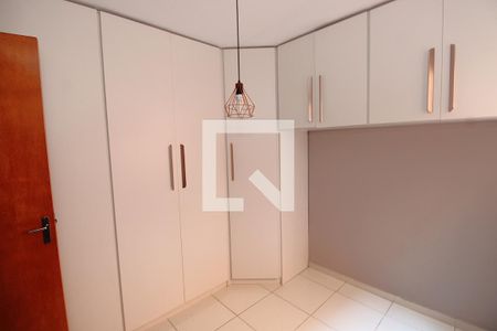 Quarto 2 de apartamento para alugar com 2 quartos, 50m² em Cascadura, Rio de Janeiro
