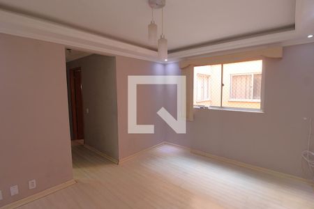 Sala de apartamento para alugar com 2 quartos, 50m² em Cascadura, Rio de Janeiro