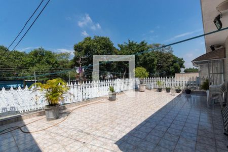 Varanda de casa para alugar com 4 quartos, 550m² em Vila Sao Francisco, São Paulo