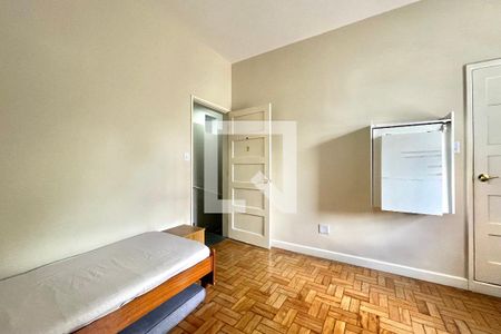 Quarto 2 de casa para alugar com 3 quartos, 140m² em Vila Clementino, São Paulo