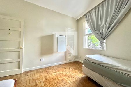 Quarto 2 de casa para alugar com 3 quartos, 140m² em Vila Clementino, São Paulo
