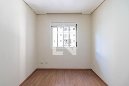 Quarto 1 de apartamento para alugar com 2 quartos, 68m² em Jardim Tupanci, Barueri