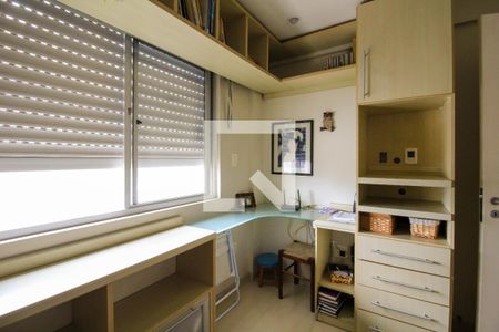 Quarto 1 de apartamento à venda com 2 quartos, 166m² em Centro, São Leopoldo
