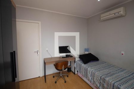 Suíte de casa à venda com 3 quartos, 128m² em Vila Isolina Mazzei, São Paulo