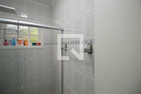 Banheiro de casa à venda com 3 quartos, 128m² em Vila Isolina Mazzei, São Paulo