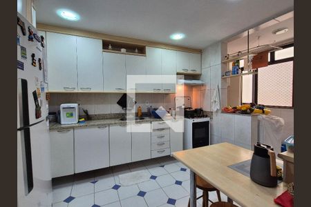 Cozinha de apartamento à venda com 3 quartos, 170m² em Recreio dos Bandeirantes, Rio de Janeiro