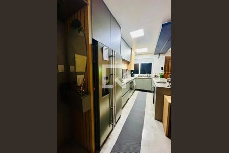 Cozinha de apartamento à venda com 2 quartos, 147m² em Vila Castelo, São Paulo