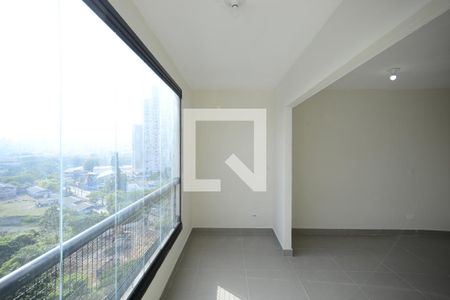 Varanda de kitnet/studio à venda com 1 quarto, 35m² em Cambuci, São Paulo