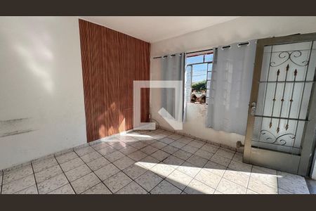 Sala de casa à venda com 3 quartos, 243m² em Jardim dos Oliveiras, Campinas