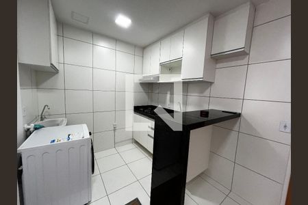 Cozinha de apartamento para alugar com 2 quartos, 32m² em Samambaia Norte (Samambaia), Brasília