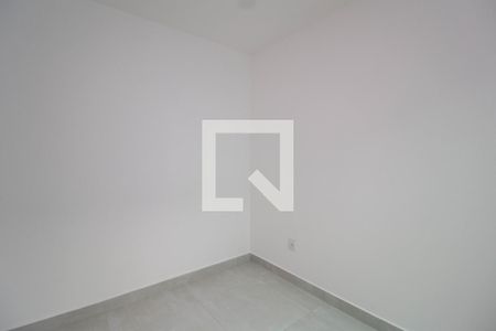 Quarto 1 de apartamento para alugar com 2 quartos, 47m² em Vila Clarice, São Paulo