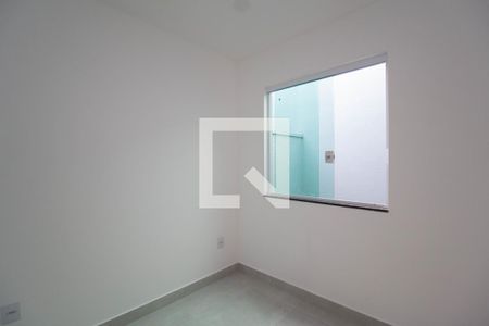 Quarto 1 de apartamento para alugar com 2 quartos, 47m² em Vila Clarice, São Paulo