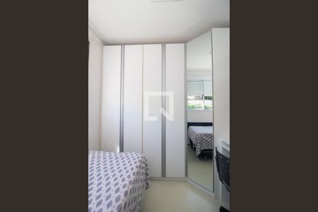Quarto de apartamento à venda com 2 quartos, 56m² em Teresópolis, Porto Alegre