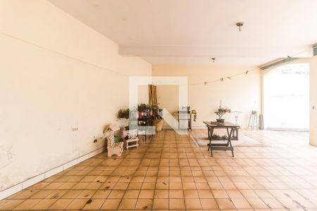 Garagem de casa para alugar com 4 quartos, 367m² em Biritiba, Poá