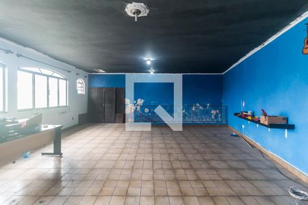 Salão de festas de casa para alugar com 4 quartos, 367m² em Biritiba, Poá