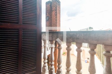 Sacada do Quarto 1 de casa para alugar com 4 quartos, 367m² em Biritiba, Poá