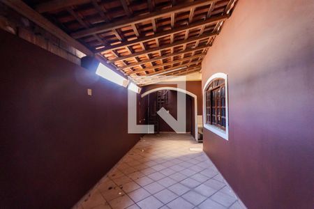 Garagem de casa à venda com 5 quartos, 318m² em Parque das Nações, Santo André