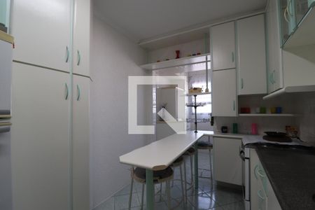 Cozinha de apartamento à venda com 3 quartos, 93m² em Campestre, Santo André