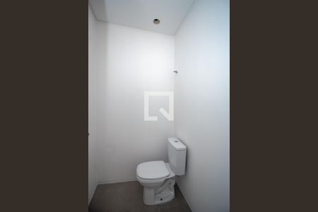 Lavabo de apartamento à venda com 1 quarto, 44m² em Menino Deus, Porto Alegre