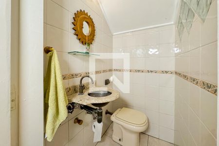 Lavabo Sala de casa para alugar com 3 quartos, 170m² em Jardim da Gloria, São Paulo
