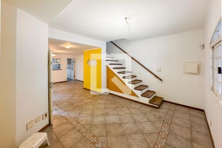 Sala de casa para alugar com 3 quartos, 170m² em Jardim da Gloria, São Paulo