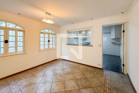 Sala de casa para alugar com 3 quartos, 170m² em Jardim da Gloria, São Paulo