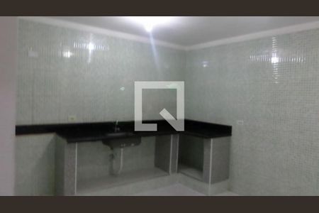 Casa à venda com 3 quartos, 200m² em Jardim Guairaca, São Paulo