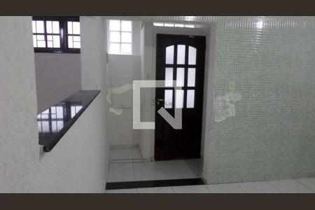 Casa à venda com 3 quartos, 200m² em Jardim Guairaca, São Paulo