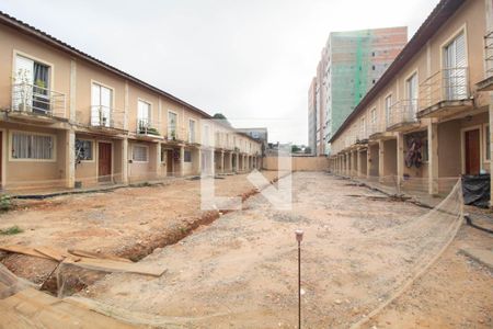 Área comum de casa à venda com 2 quartos, 60m² em Itaquera, São Paulo