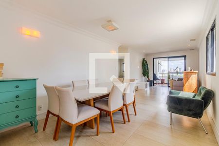 Sala de apartamento para alugar com 2 quartos, 100m² em Cerqueira César, São Paulo