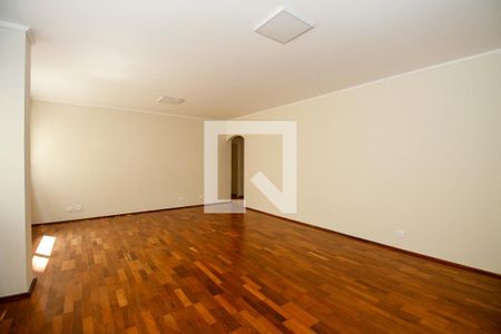 Sala  de apartamento à venda com 3 quartos, 224m² em Cerqueira César, São Paulo