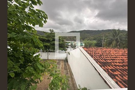 Casa à venda com 4 quartos, 135m² em Loteamento Maravista, Niterói