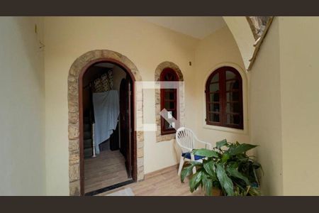 Casa à venda com 5 quartos, 350m² em Itaipu, Niterói