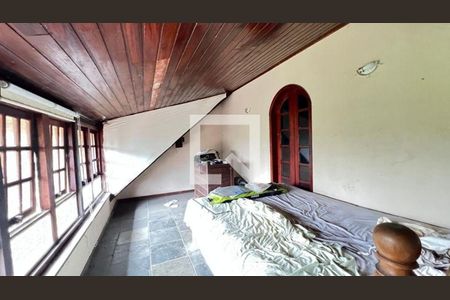 Casa à venda com 5 quartos, 350m² em Itaipu, Niterói
