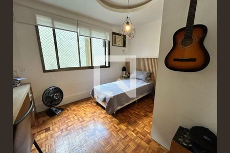Apartamento à venda com 4 quartos, 180m² em Icaraí, Niterói