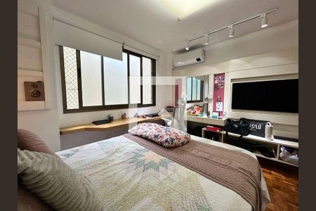 Apartamento à venda com 4 quartos, 180m² em Icaraí, Niterói