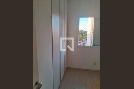 Apartamento à venda com 3 quartos, 65m² em Umuarama, Osasco